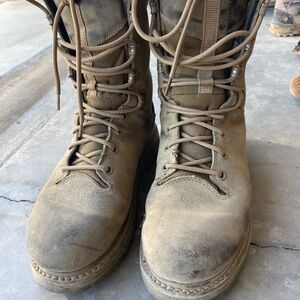 Apex Khaki Outdoor Boots